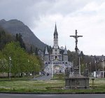 sanktuarium-maryjne-lourdes-wikipedia